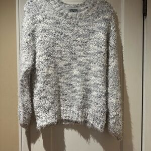 Wild Fable Gray Crew Neck Sweater